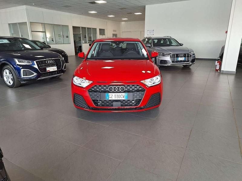 Nuova Audi A1 Business 116 CV (85 kW) 2025 Rosso SUV