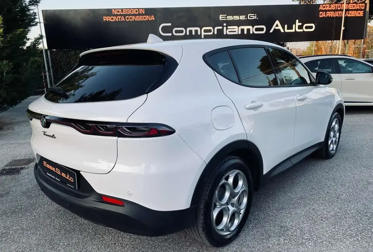 Usata Alfa Romeo Tonale Super 131 CV (96 kW) 2023 Bianco SUV