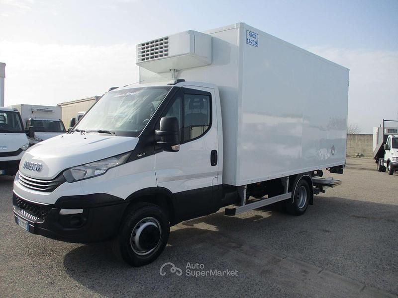 Usata Iveco Daily 145 CV (106 kW) 2017 Bianco