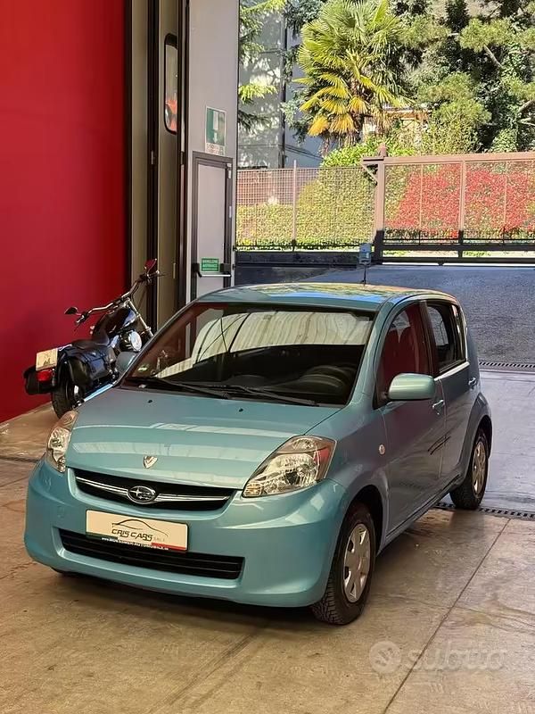 Usata Daihatsu Sirion HIRO 87 CV (63 kW) 2009 Blu Utilitaria