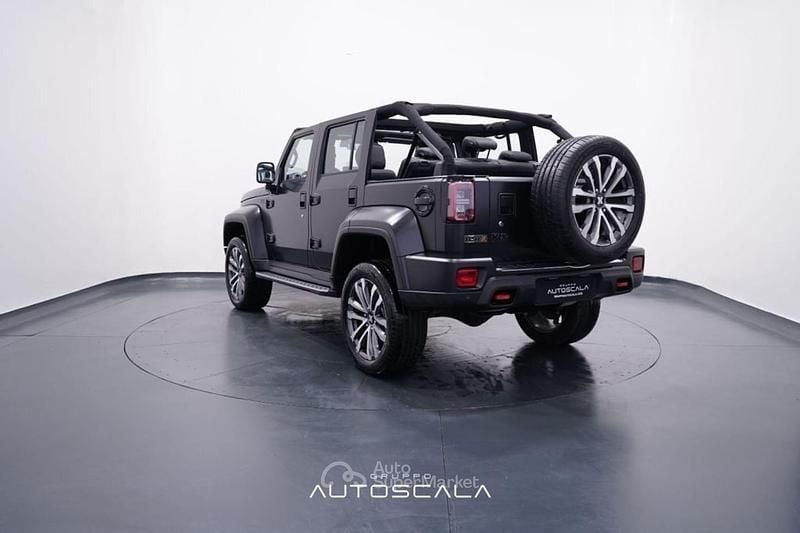 Nuova ICH-X K2 162 CV (119 kW) 2025 Nero SUV