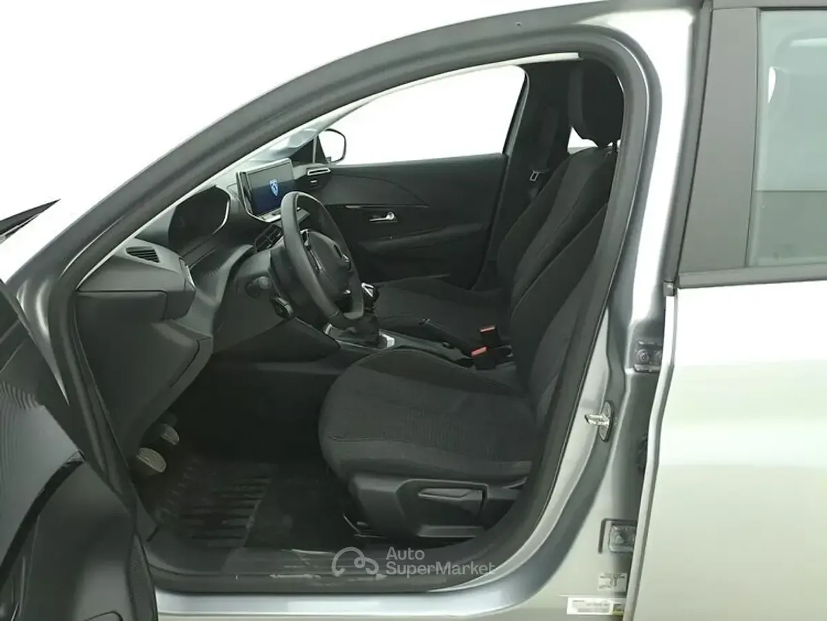Occasion Peugeot 208 101 ch (74 kW) 2025 Gris Citadine