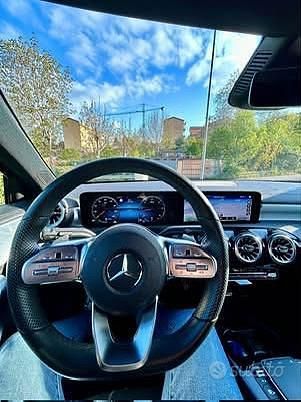 Usata Mercedes A180 Premium 116 CV (85 kW) 2021 Nero Berlina