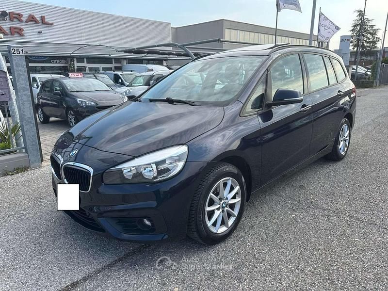 Usata BMW 216 Gran Tourer Sport Line 116 CV (85 kW) 2016 Blu Monovolume