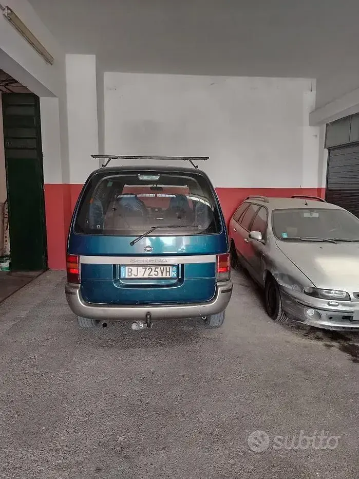 Usata Nissan Serena 75 CV (55 kW) 2000 Grigio Monovolume
