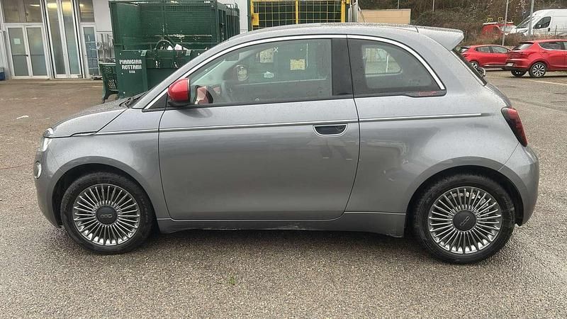 Usata Fiat 500e Passion 42 kW (58 CV) 2021 Grigio Utilitaria