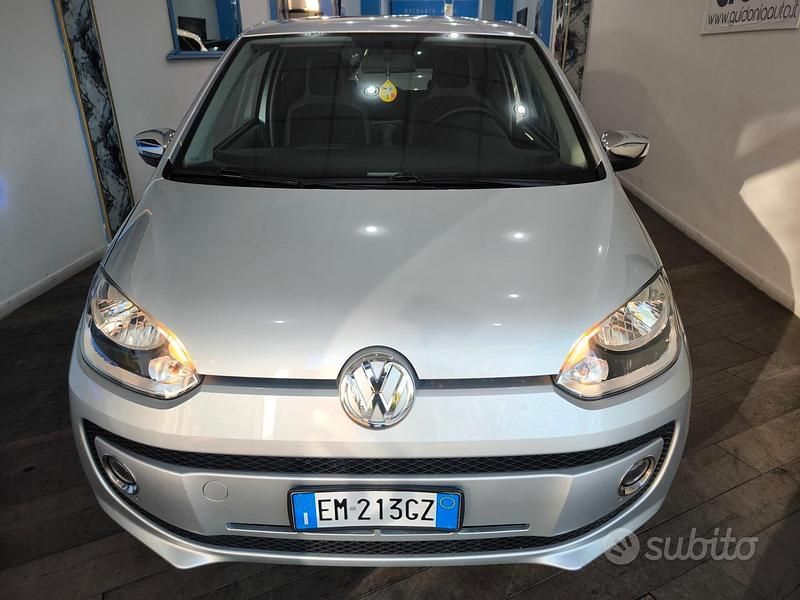 Usata VW up! high up! 75 CV (55 kW) 2012 Grigio Utilitaria