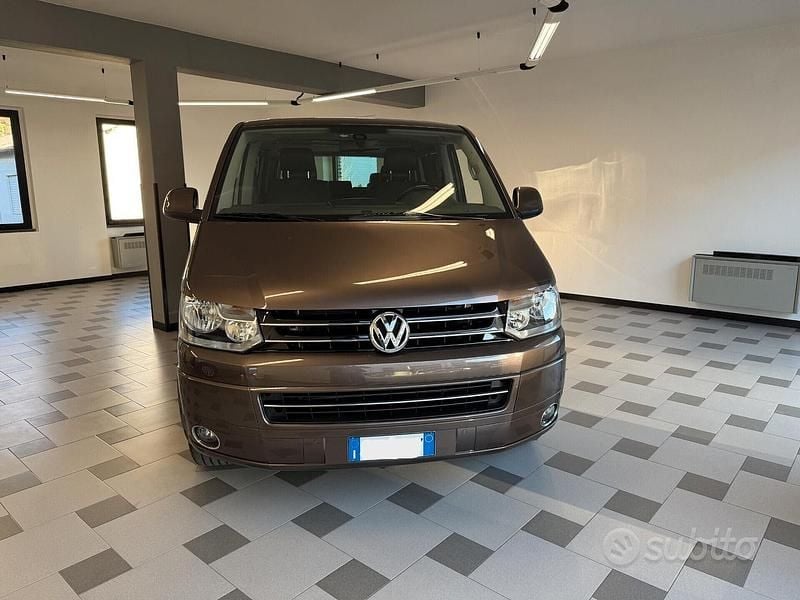 Usata VW Multivan Highline 180 CV (132 kW) 2011 Monovolume