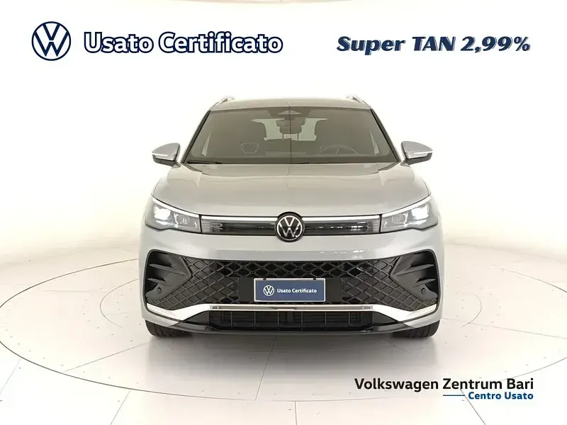 Usata VW Tiguan R-line 150 CV (110 kW) 2025 Argento SUV