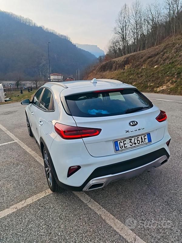 Usata Kia XCeed 140 CV (102 kW) 2021 Bianco SUV