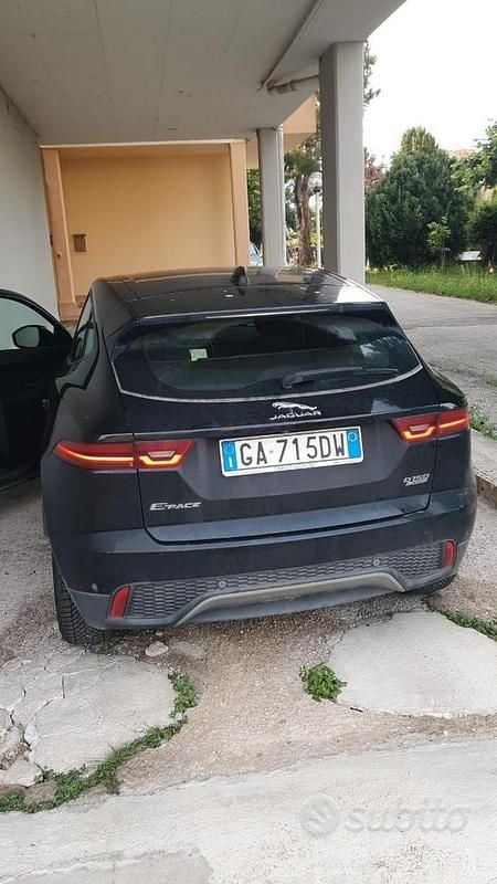 Usata Jaguar E-Pace 200 CV (147 kW) 2020 Nero SUV