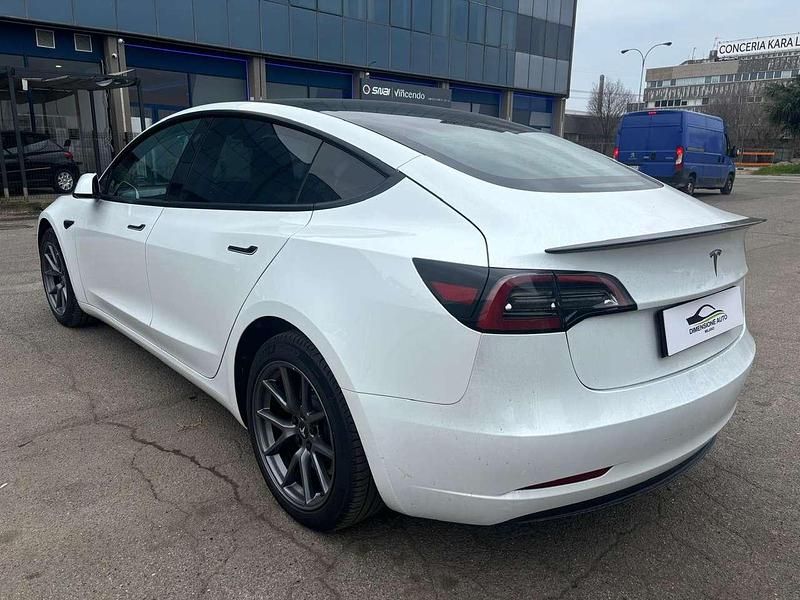 Usata Tesla Model 3 Standard Range 88 kW (120 CV) 2023 Bianco Berlina