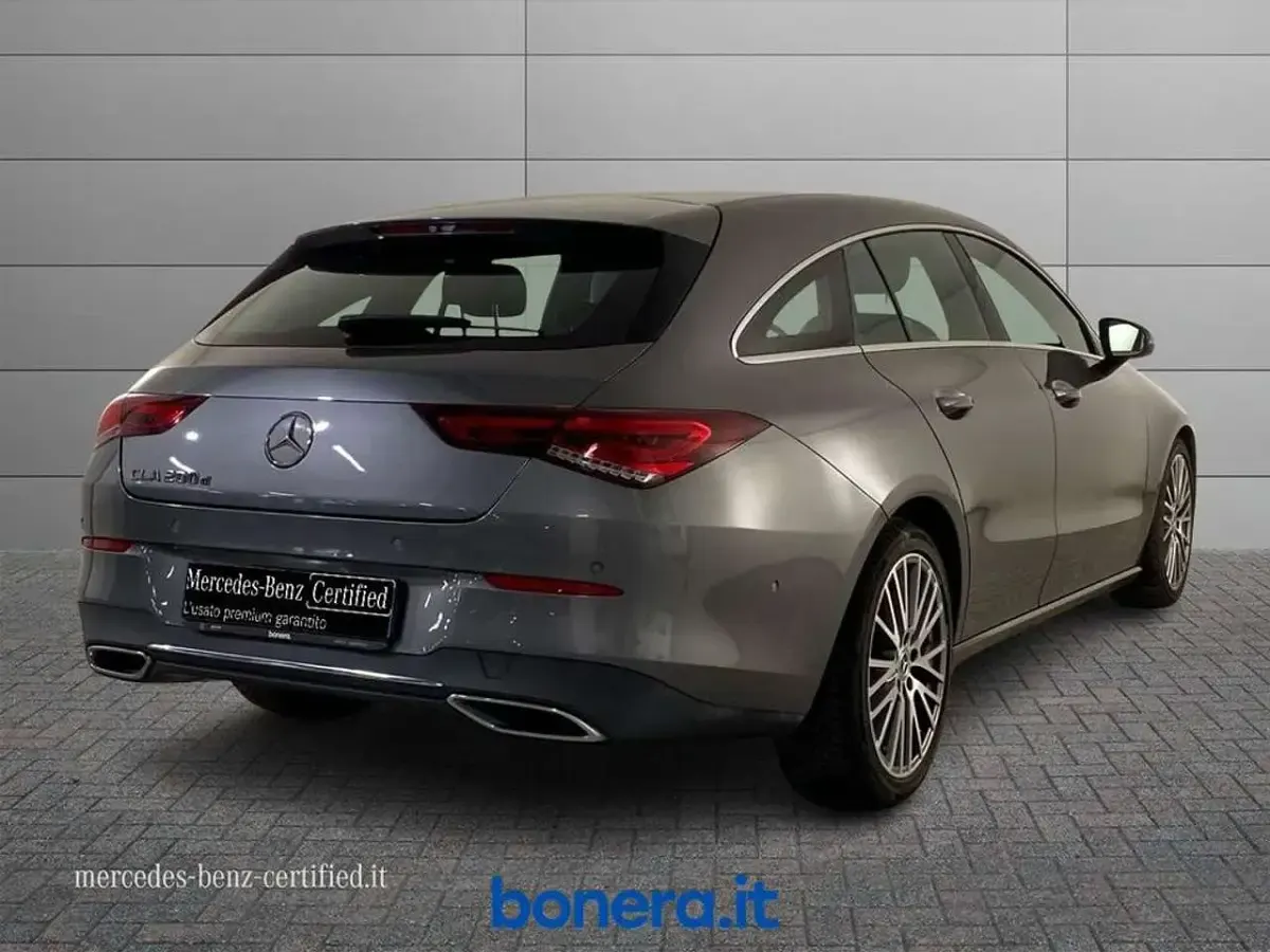 Usata Mercedes CLA200 Shooting Brake 150 CV (110 kW) 2020 Grigio Station wagon
