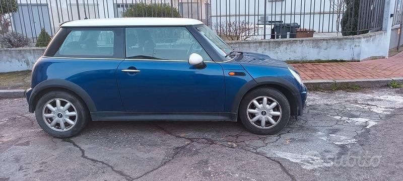 Usata Mini Cooper 2004 Utilitaria