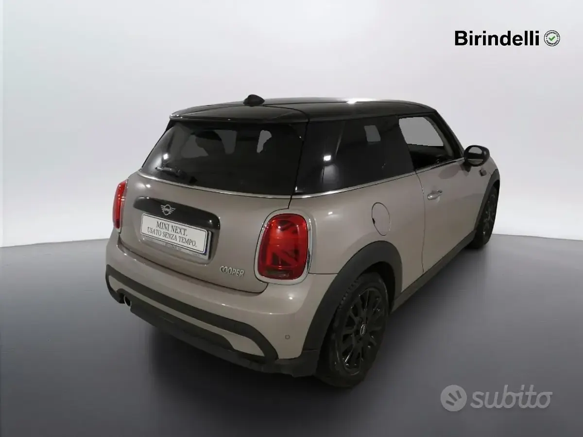 Usata Mini Cooper Classic 136 CV (100 kW) 2023 Grigio Utilitaria