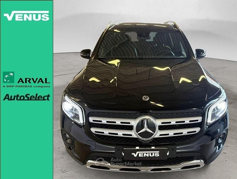 Nero Usata 2022 Mercedes GLB200 SUV | 33.900 € (Ottimo prezzo) - Immagine 1/4