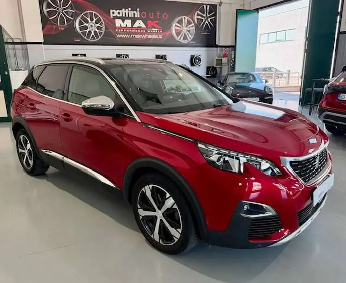 Usata Peugeot 3008 GT 177 CV (130 kW) 2019 Rosso SUV