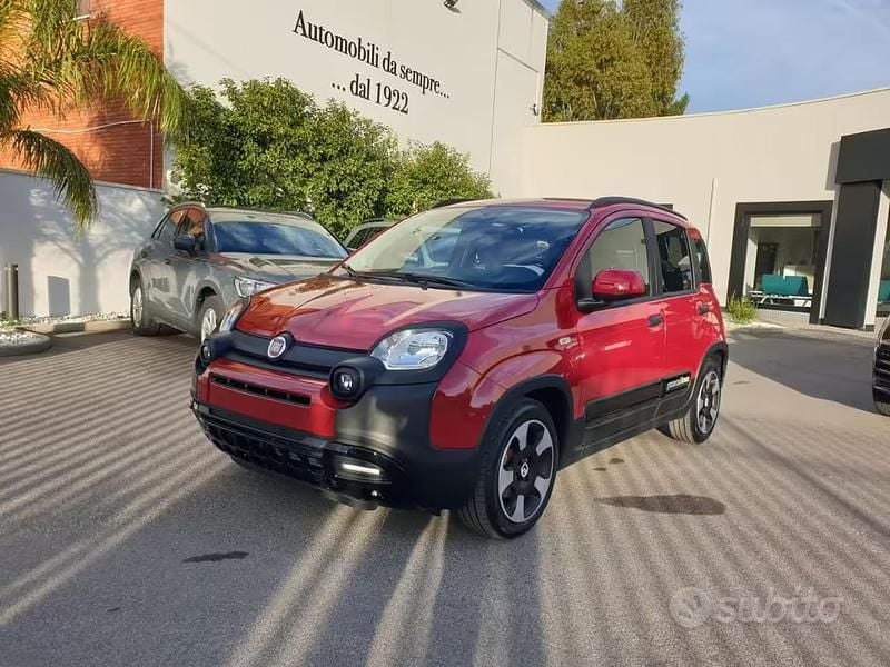 Nuova Fiat Panda S 2025 Rosso Utilitaria