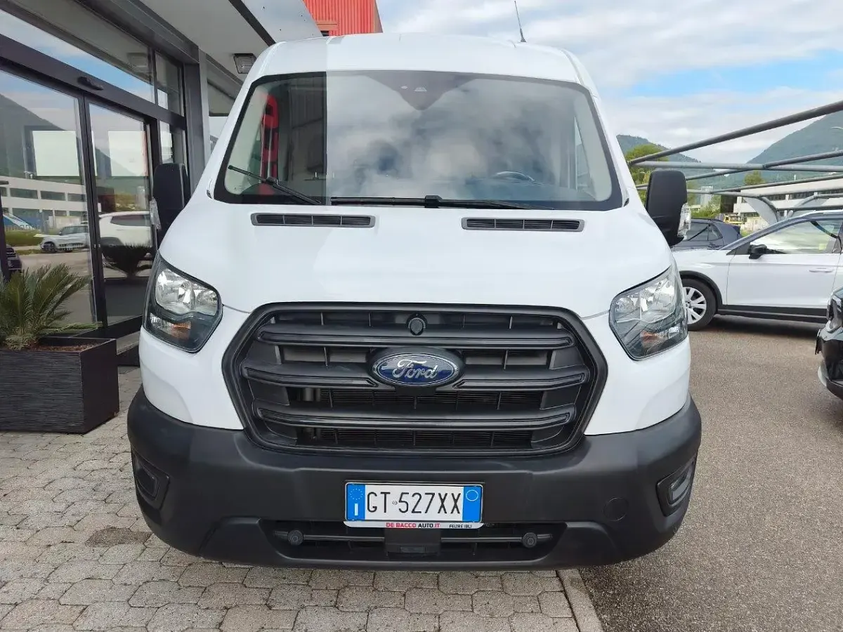 Usata Ford Transit 131 CV (96 kW) 2024 Bianco Berlina