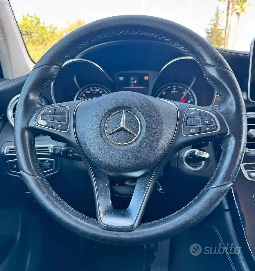 Usata Mercedes GLC220 Exclusive 170 CV (125 kW) 2017 Grigio SUV