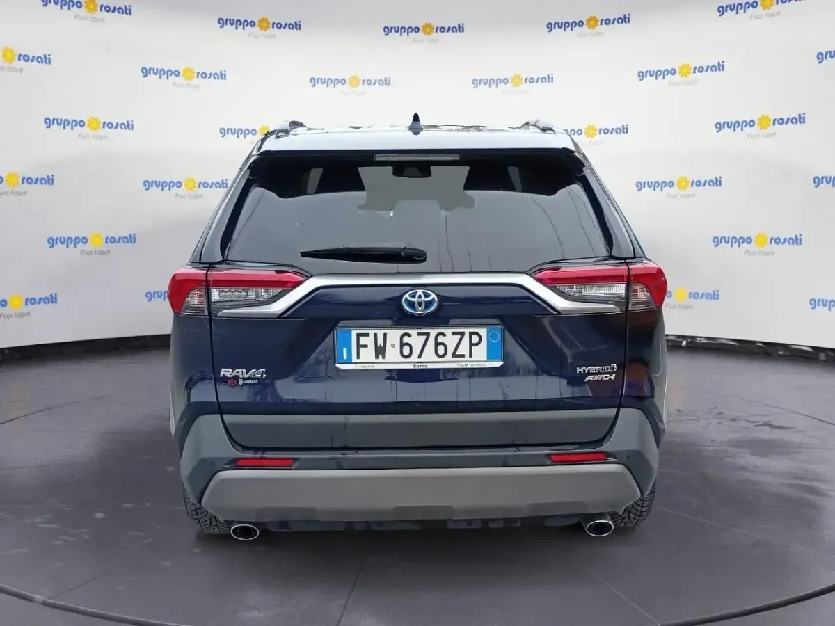 Usata Toyota RAV4 Hybrid Lounge 222 CV (163 kW) 2019 Blu/azzurro SUV