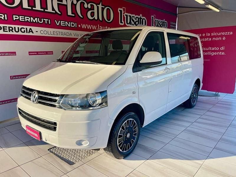 Bianco Usata 2013 VW Caravelle Comfortline Monovolume | 22.900 € (Buon prezzo) - Immagine 1/4