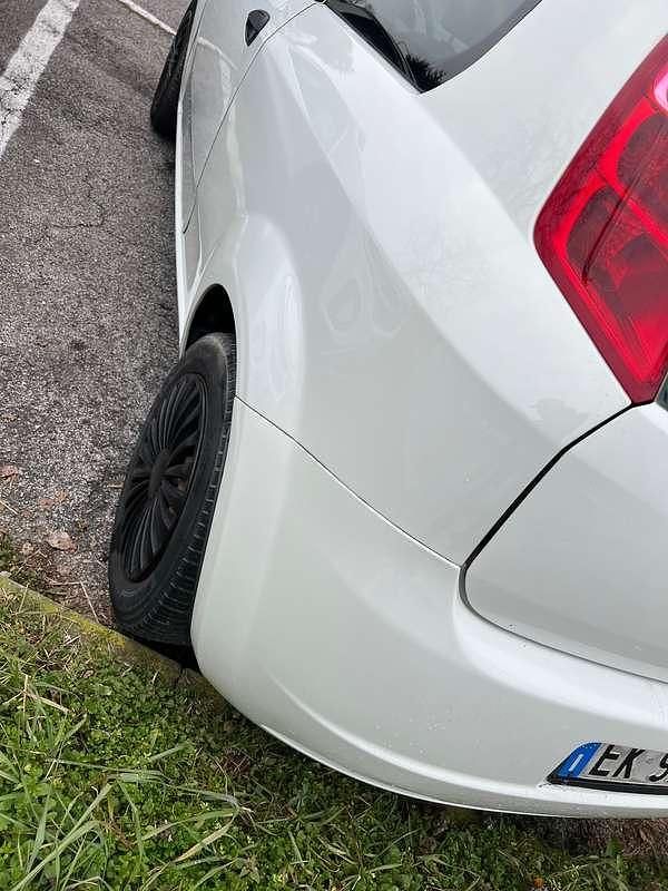 Occasion Fiat Grande Punto 77 ch (56 kW) 2011 Citadine
