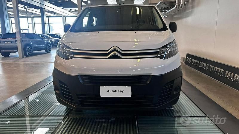 Usata Citroën Jumpy 144 CV (105 kW) 2023 Bianco Monovolume