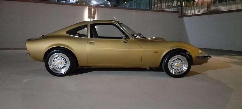 Usata Opel GT 102 CV (75 kW) 1971 Oro Coupé