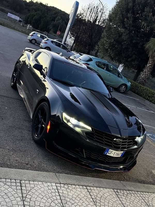 Usata 2019 Chevrolet Camaro Coupé | 33.000 € (Buon prezzo) - Immagine 1/4