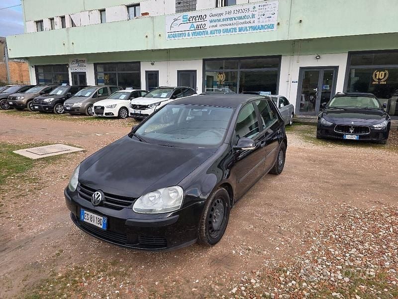 Usata VW Golf V 105 CV (77 kW) 2005 Utilitaria
