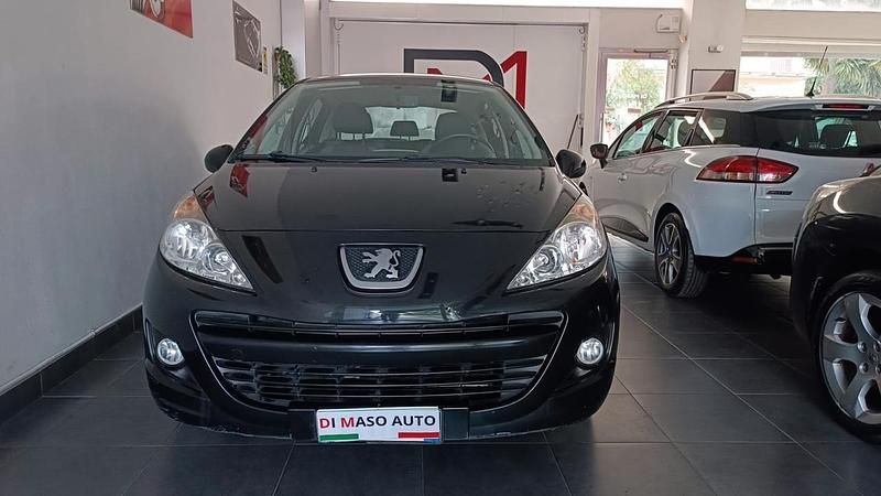 Usata Peugeot 207 73 CV (53 kW) 2012 Nero Berlina