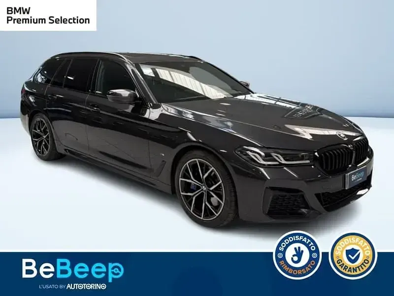 Usata BMW 520 M Sport 190 CV (139 kW) 2023 Grigio metallizzato Station wagon
