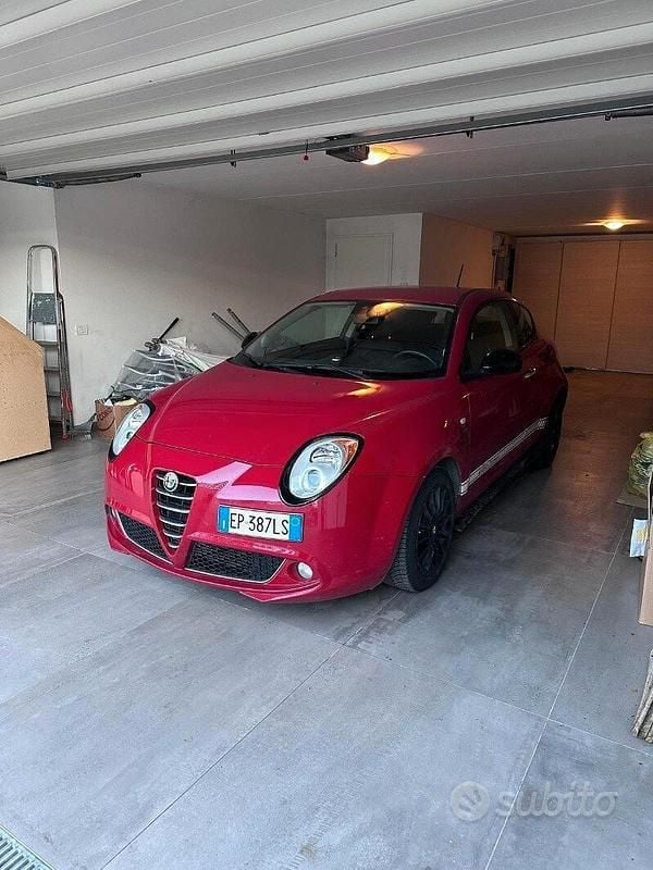 Usata Alfa Romeo MiTo 85 CV (62 kW) 2013 Rosso Utilitaria