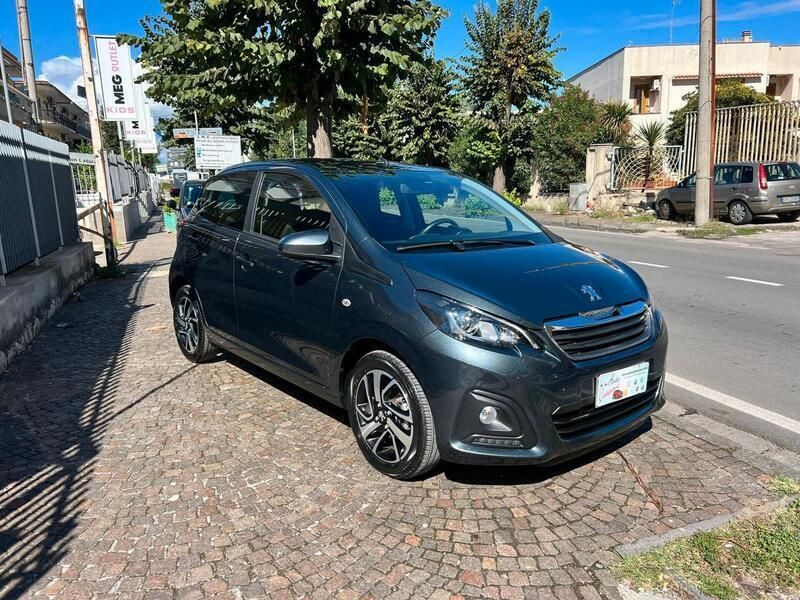 Usata Peugeot 108 Allure 72 CV (52 kW) 2021 Grigio Utilitaria