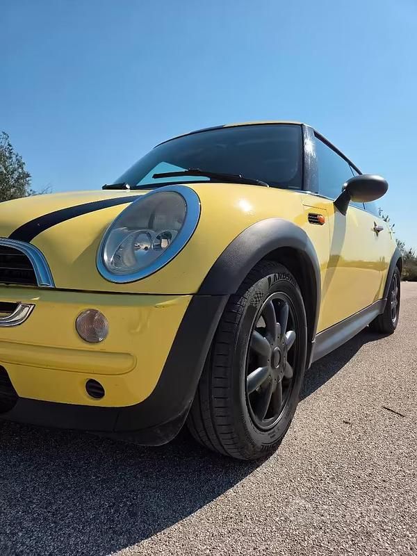 Usata Mini One D 88 CV (64 kW) 2005 Utilitaria