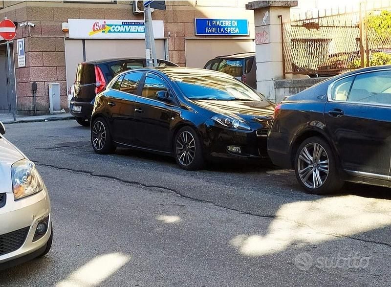 Usata Fiat Bravo 120 CV (88 kW) 2010 Nero Utilitaria