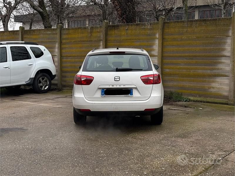 Usata Seat Ibiza ST 2011 Bianco Station wagon