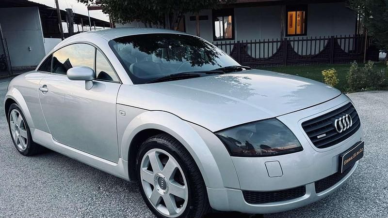 Usata Audi Coupé 224 CV (164 kW) 2002 Argento Coupé