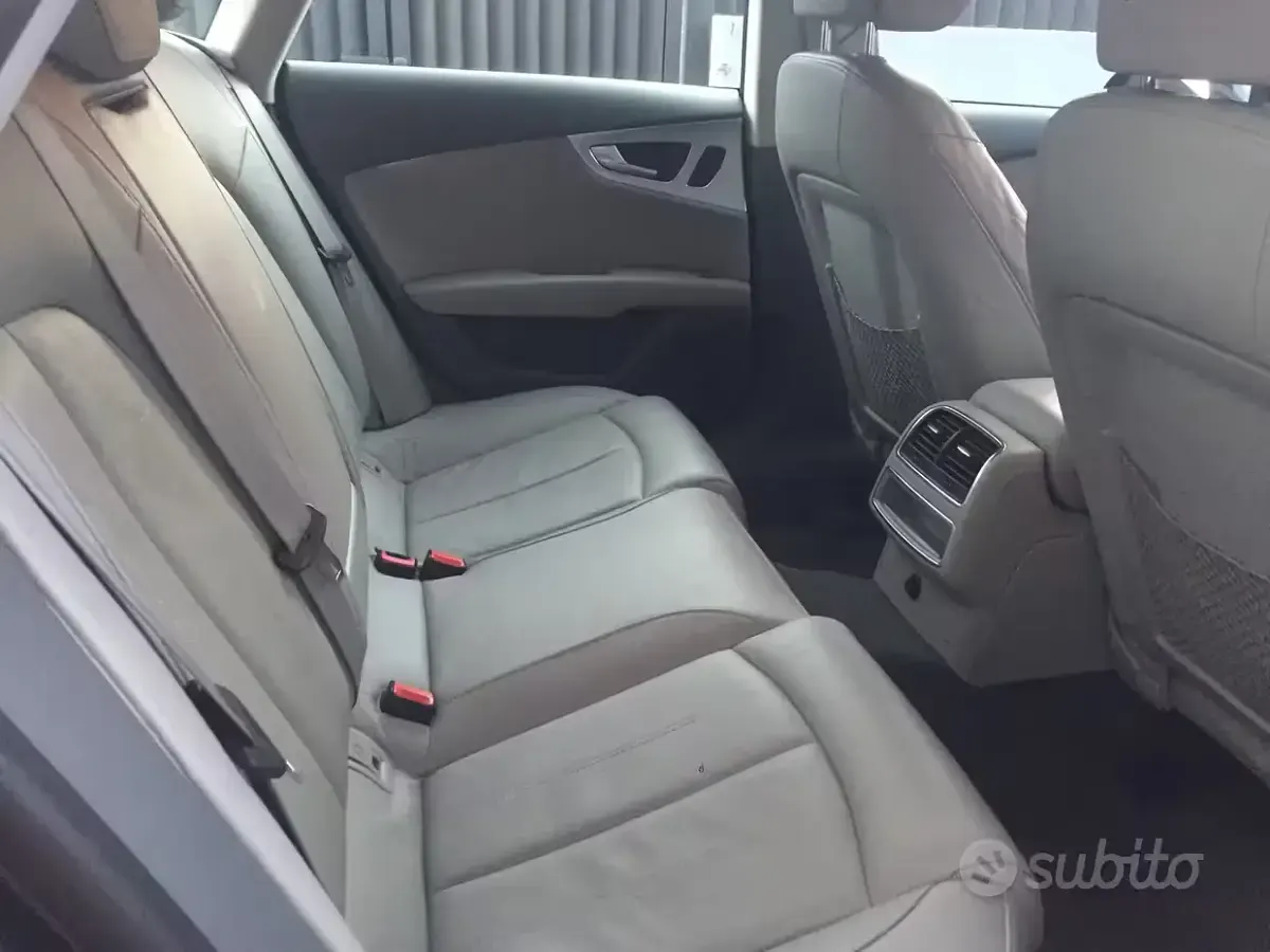 Usata Audi A7 245 CV (180 kW) 2013 Bluazzurro Utilitaria
