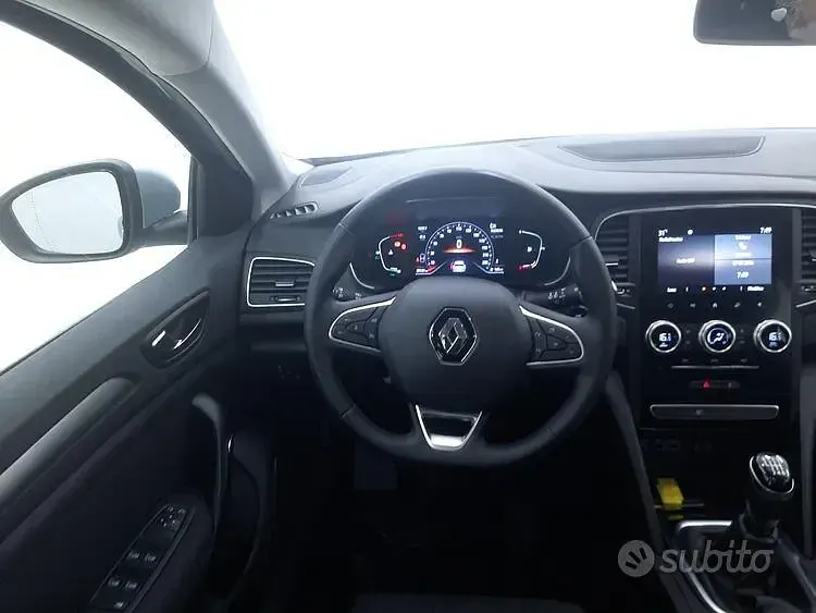 Usata Renault Mégane GrandTour Equilibre 116 CV (85 kW) 2023 Grigio Station wagon