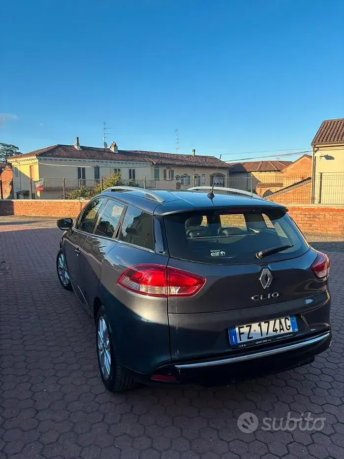 Usata Renault Clio 90 CV (66 kW) 2019 Bluazzurro Station wagon