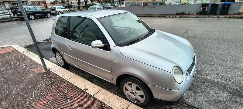 Usata VW Lupo 75 CV (55 kW) 2001 Grigio Utilitaria