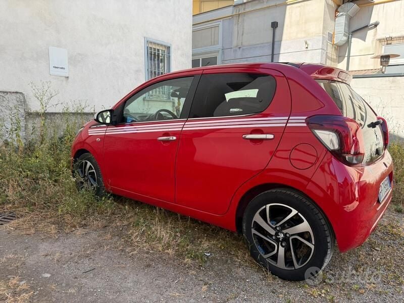 Usata Peugeot 108 82 CV (60 kW) 2017 Rosso Utilitaria