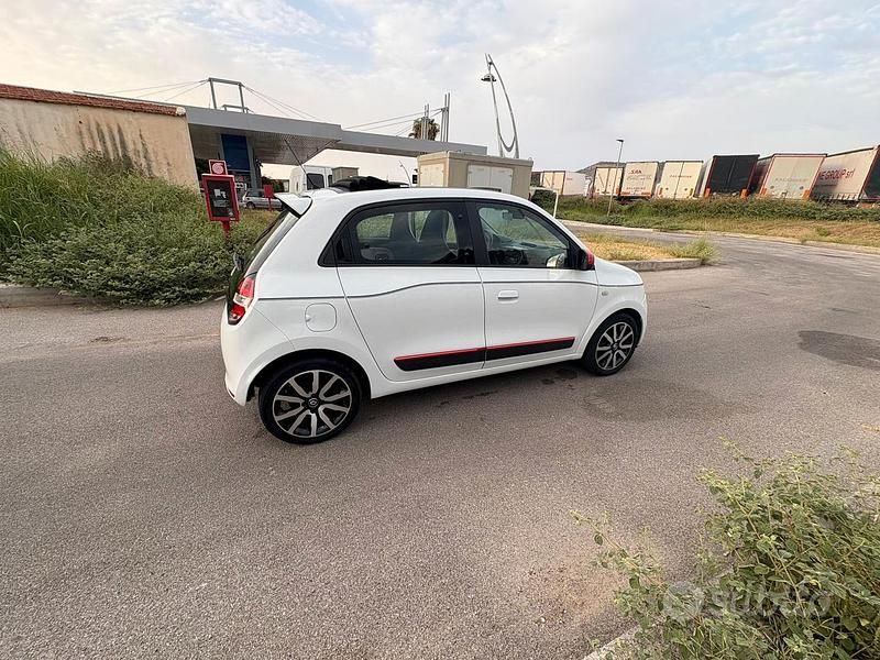 Usata Renault Twingo 90 CV (66 kW) 2014 Bianco Utilitaria