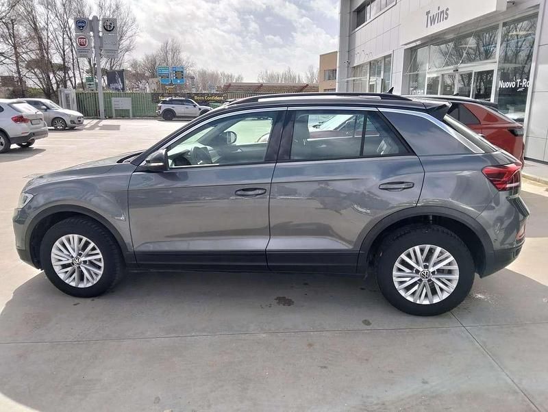 Usata VW T-Roc Life 110 CV (80 kW) 2022 Idium grey SUV