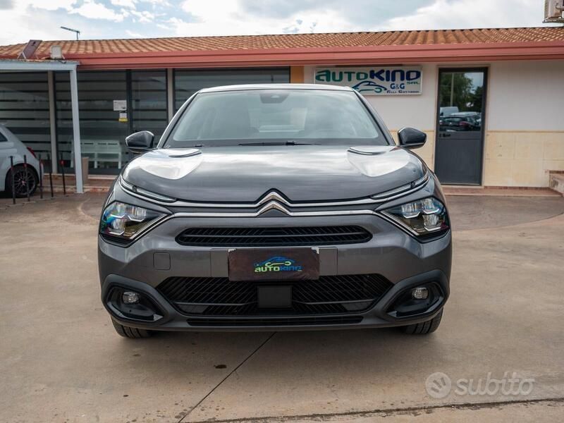 Usata Citroën e-C4 100 kW (136 CV) 2024 Grigio SUV
