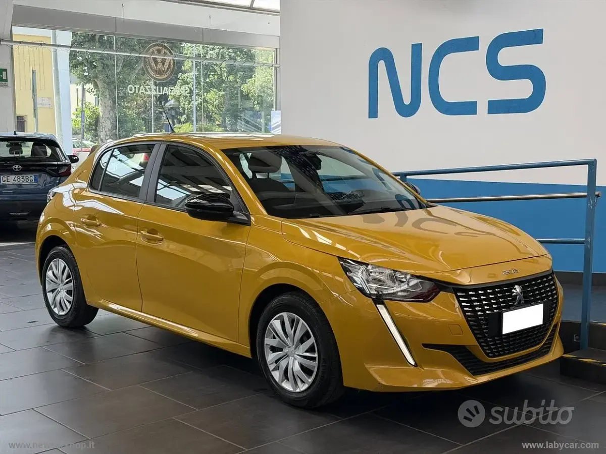 Usata Peugeot 208 Active 75 CV (55 kW) 2023 Giallo Utilitaria