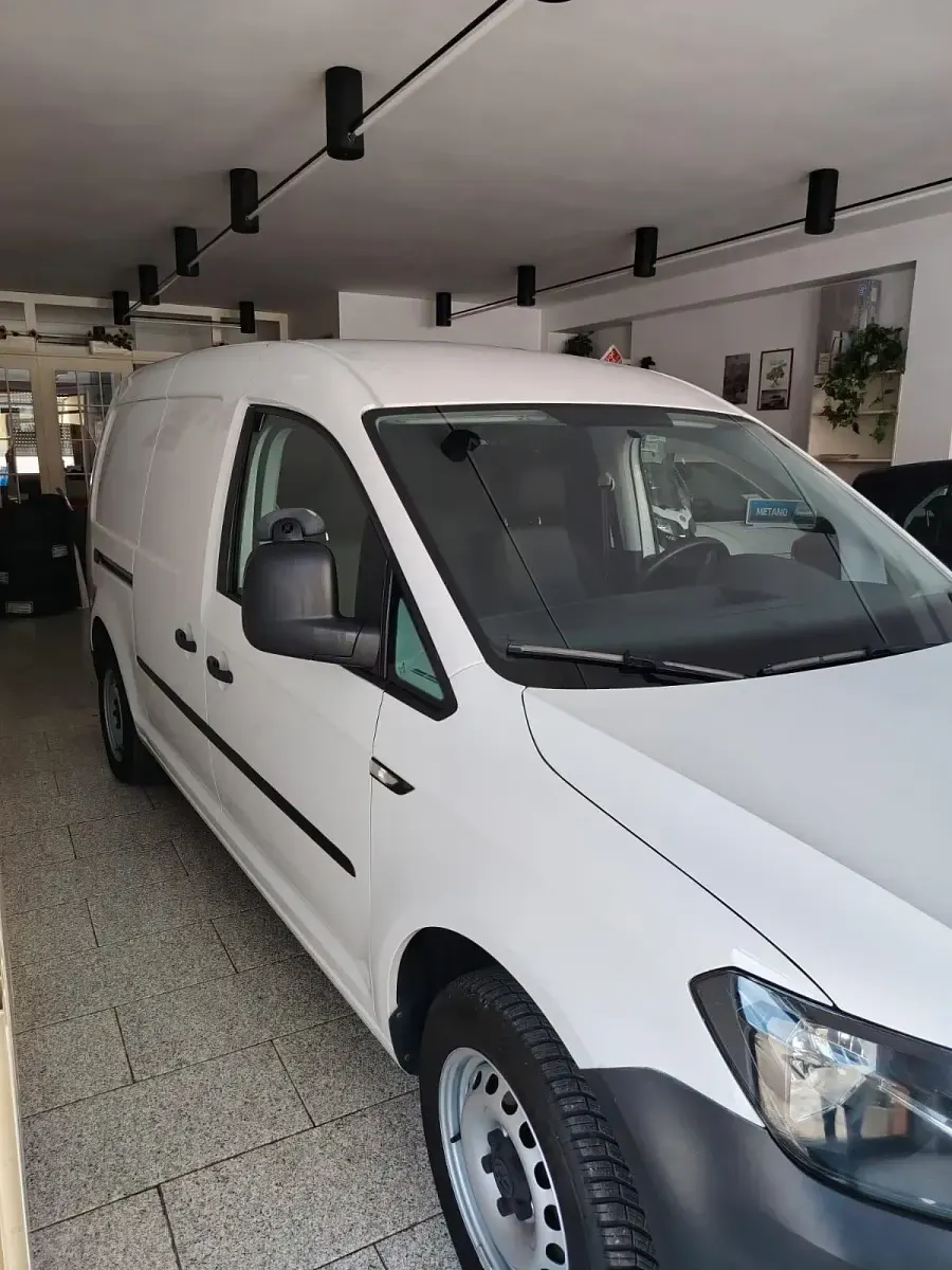 Usata VW Caddy 110 CV (80 kW) 2016 Bianco Monovolume