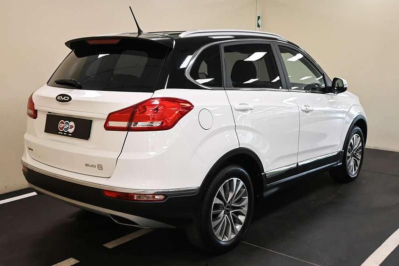 Usata EVO Evo 6 150 CV (110 kW) 2021 Bianco SUV